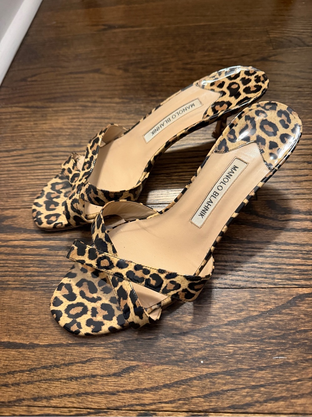 Manolo Blahnik Leopard Print Open-Toe Heeled Sandals - Tan & Black